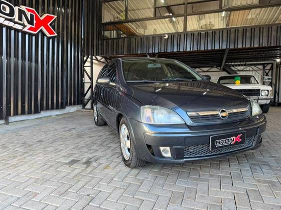 CHEVROLET CORSA 1.0 MPFI JOY 8V FLEX 4P MANUAL CHEVROLET CORSA 1.0 MPFI JOY 8V FLEX 4P MANUAL